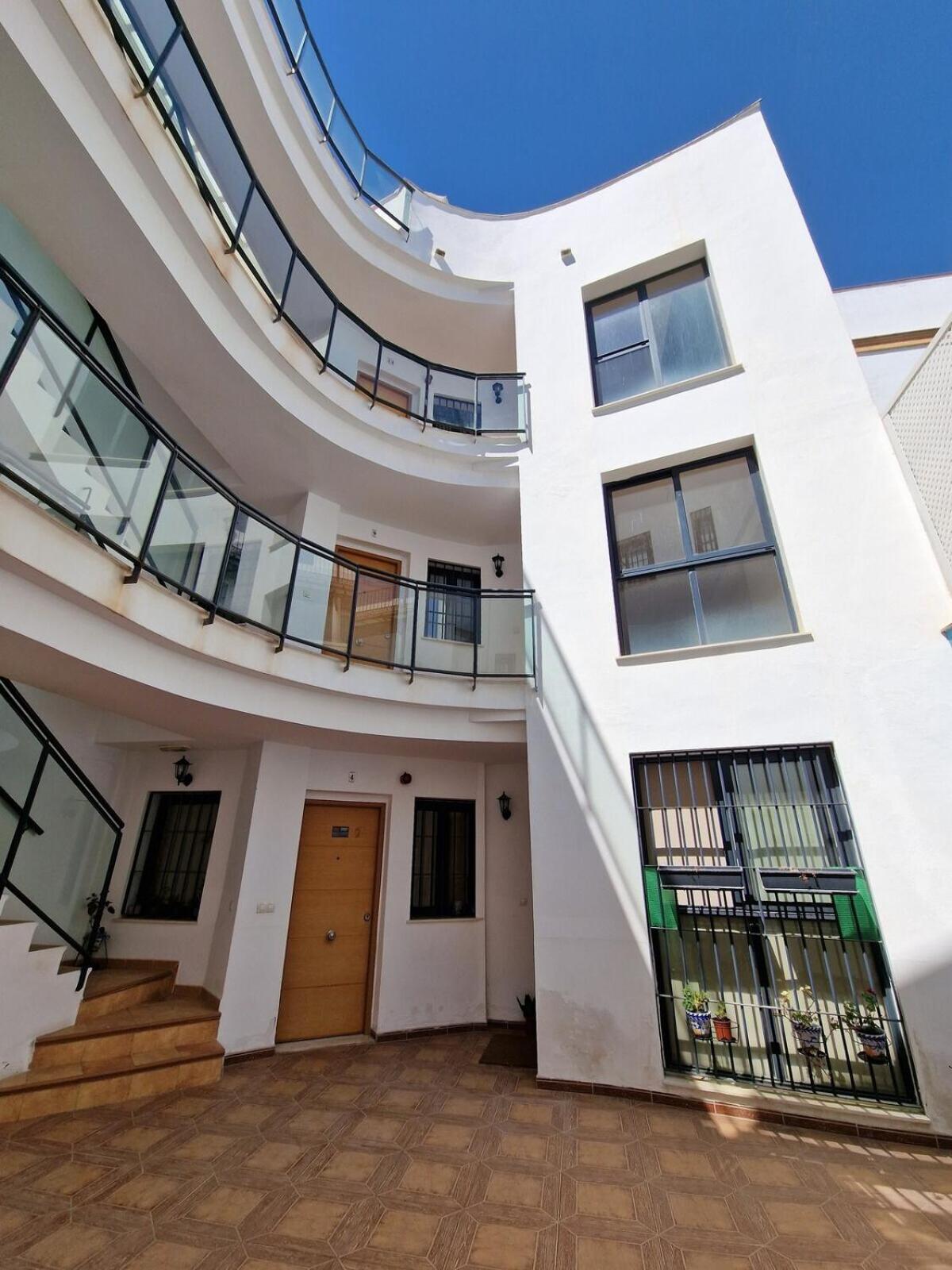 Castilla Del Patrocinio, Coqueto Apartamento De 1Dormitorio Sevilla Bagian luar foto
