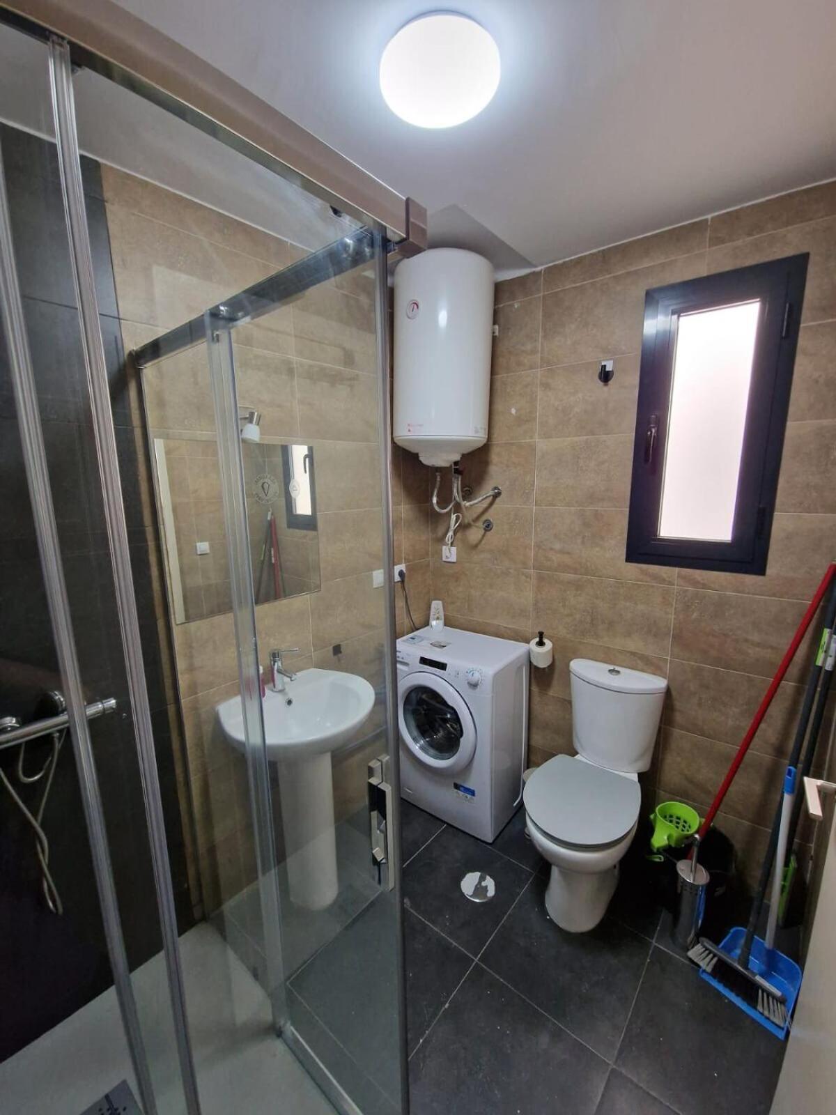 Castilla Del Patrocinio, Coqueto Apartamento De 1Dormitorio Sevilla Bagian luar foto